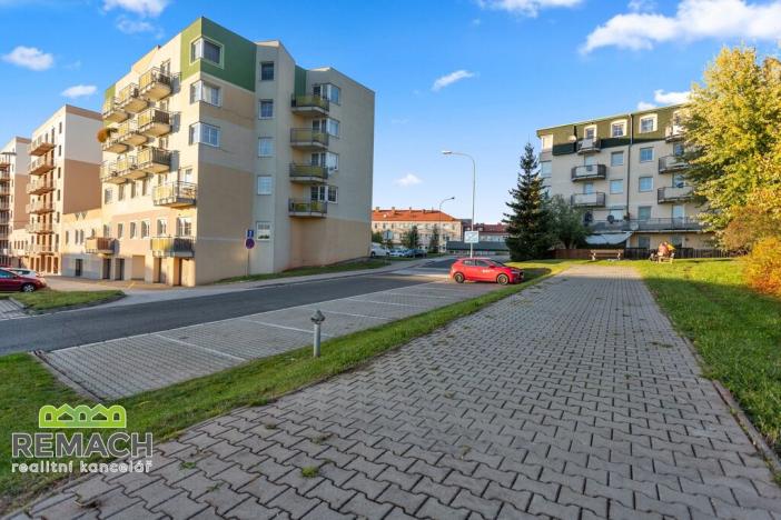 Pronájem bytu 2+kk, Náchod, Bartoňova, 61 m2