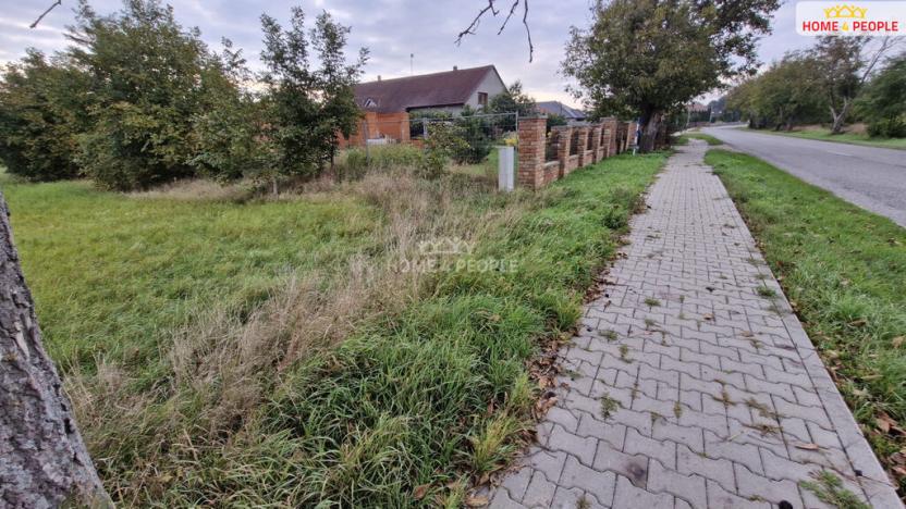 Prodej pozemku pro bydlení, Cvrčovice, 2765 m2
