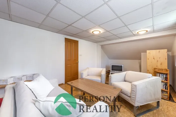 Prodej rodinného domu, Loket - Nadlesí, 460 m2