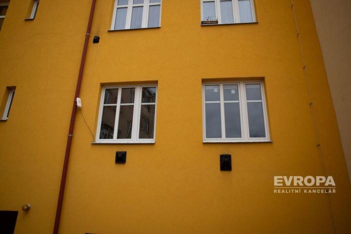 Prodej bytu 1+1, Dvůr Králové nad Labem, Kotkova, 36 m2