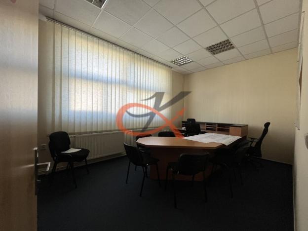 Pronájem komerční nemovitosti, Rožnov pod Radhoštěm, Tvarůžkova, 486 m2