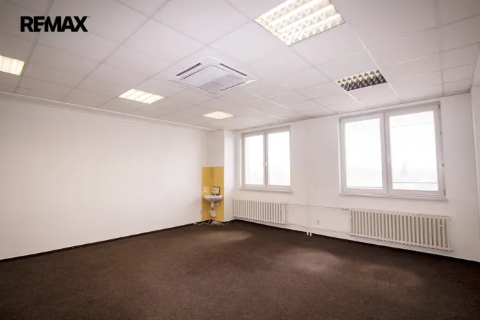 Pronájem kanceláře, Havířov - Šumbark, Lidická, 36 m2