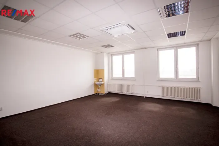 Pronájem kanceláře, Havířov - Šumbark, Lidická, 36 m2
