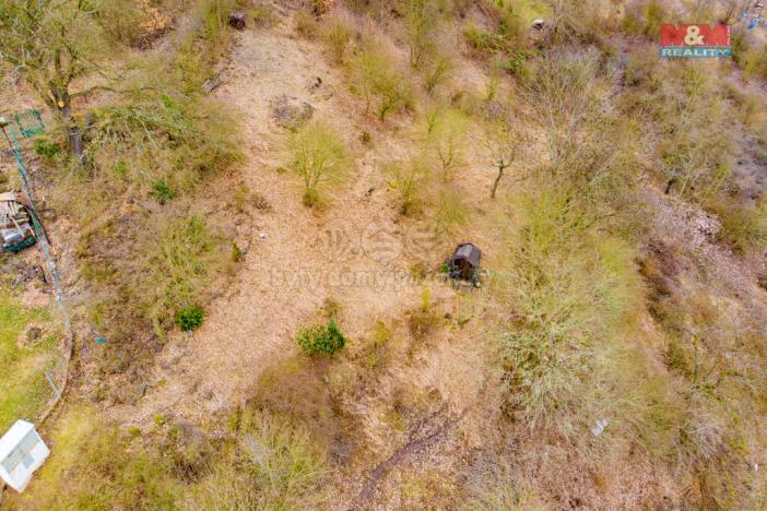 Prodej zahrady, Dolní Zálezly, 385 m2