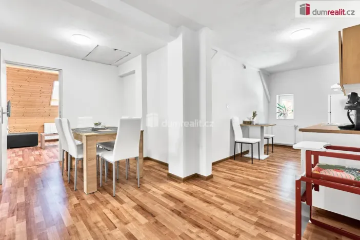 Prodej rodinného domu, Pernink, Střední, 180 m2