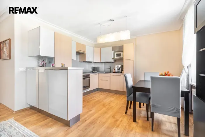 Prodej bytu 3+kk, Karlovy Vary, Moskevská, 75 m2