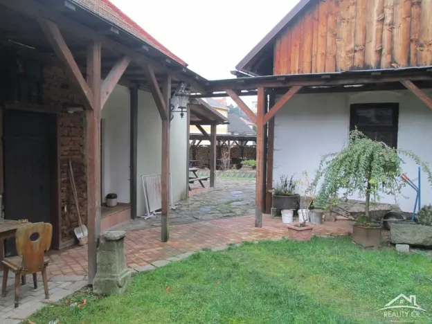 Prodej restaurace, Luka nad Jihlavou, Hřbitovní, 688 m2