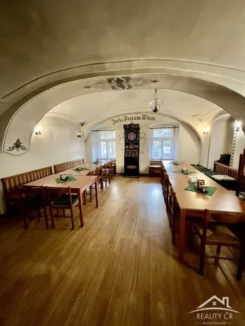 Prodej restaurace, Luka nad Jihlavou, Hřbitovní, 688 m2