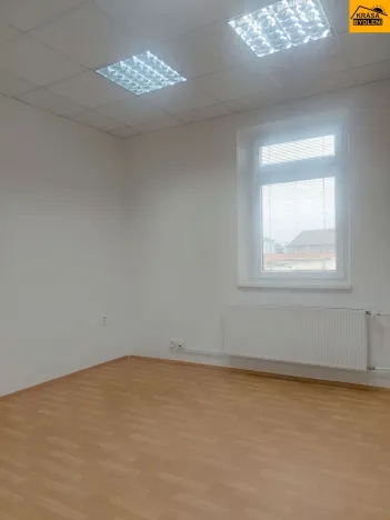 Pronájem obchodního prostoru, Olomouc, U solných mlýnů, 75 m2