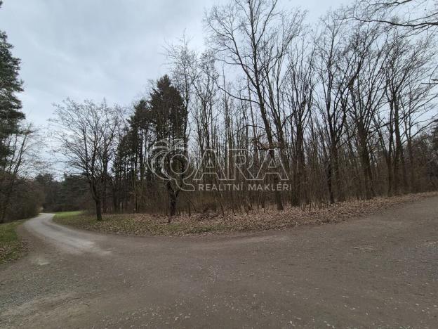 Pronájem pozemku, Praha - Háje, 2000 m2