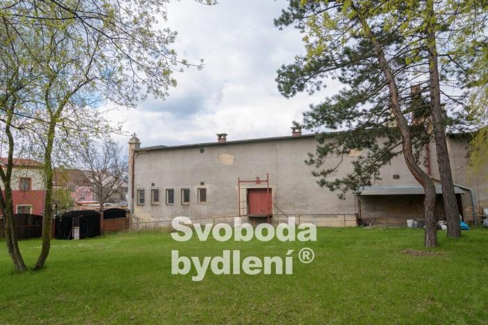 Prodej rodinného domu, Hostomice, Ferrerova, 750 m2