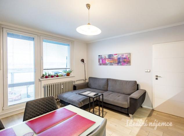 Pronájem bytu 2+kk, Praha - Letňany, Tupolevova, 31 m2