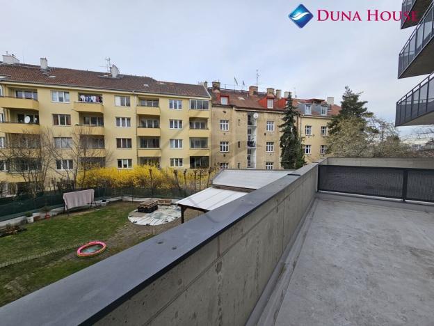 Prodej bytu 2+kk, Praha - Vysočany, Spojovací, 54 m2