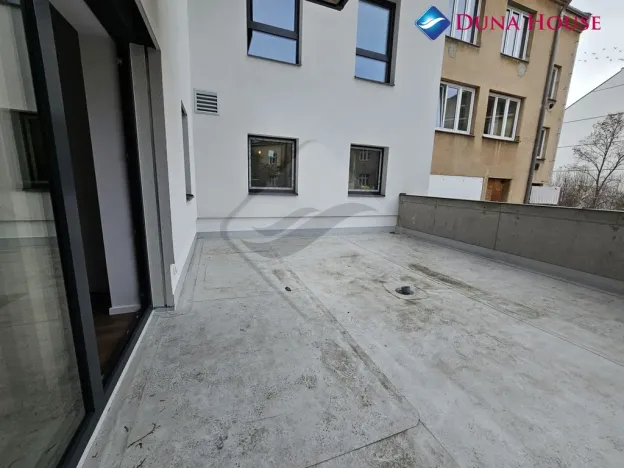 Prodej bytu 2+kk, Praha - Vysočany, Spojovací, 54 m2