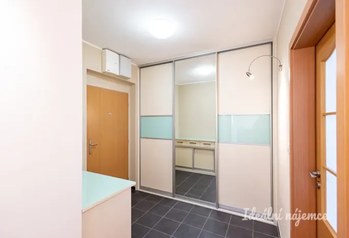 Pronájem bytu 3+kk, Praha - Letňany, Beranových, 71 m2