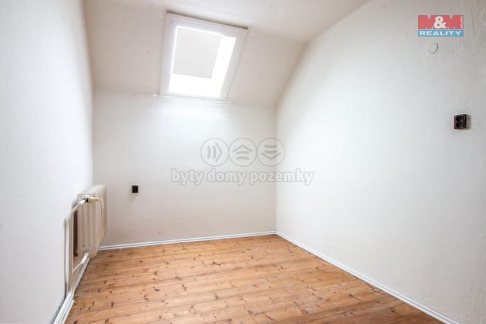 Prodej bytu 3+1, Lázně Toušeň, Hlavní, 69 m2