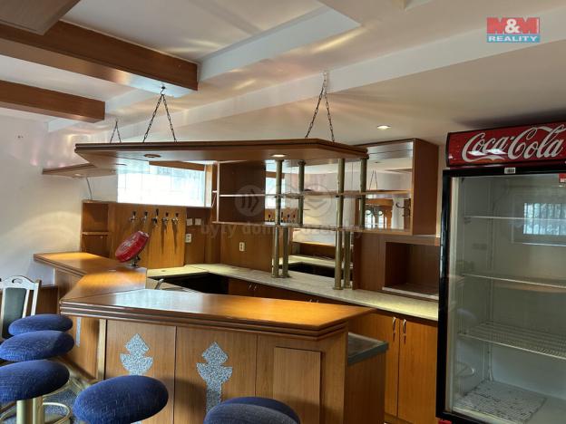 Pronájem restaurace, Hranice - Hranice I-Město, Tř. generála Svobody, 120 m2