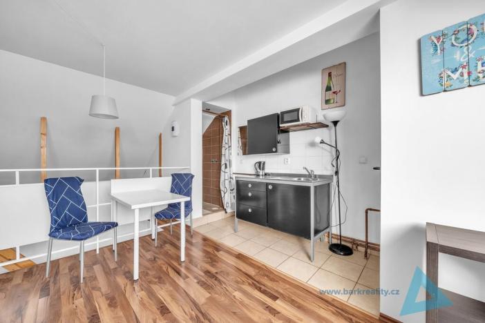 Prodej rodinného domu, Jičín - Valdické Předměstí, Husova, 165 m2