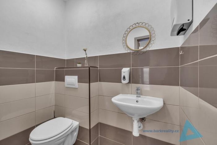 Prodej rodinného domu, Jičín - Valdické Předměstí, Husova, 165 m2