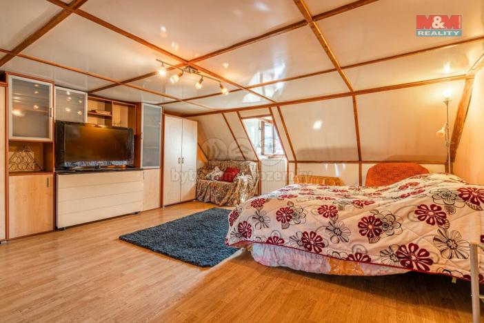 Prodej restaurace, Velké Březno, 700 m2