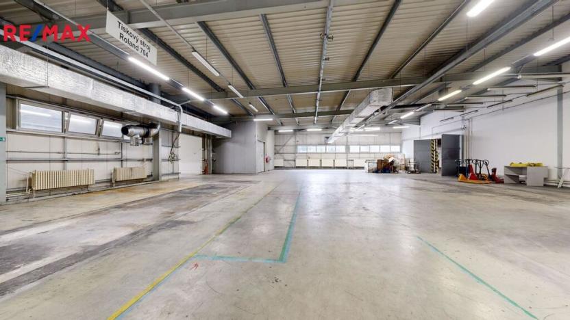Prodej výrobních prostor, Blansko, 2746 m2