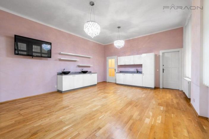 Prodej bytu 3+kk, Praha - Nové Město, Růžová, 136 m2