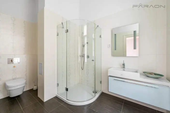 Prodej bytu 3+kk, Praha - Nové Město, Růžová, 136 m2