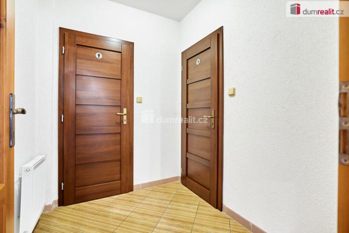 Prodej komerční nemovitosti, Abertamy, Plešivecká, 718 m2