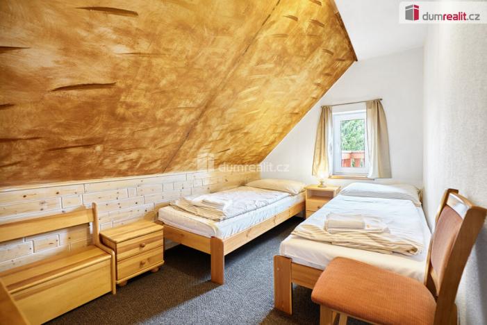 Prodej komerční nemovitosti, Abertamy, Plešivecká, 718 m2