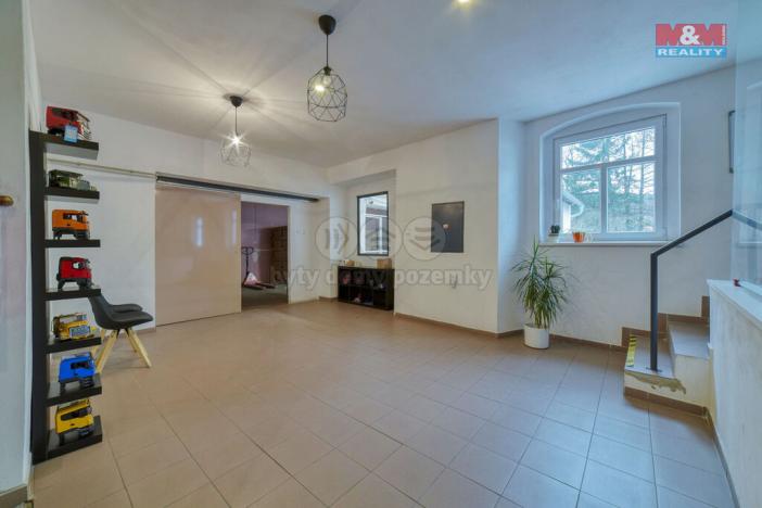 Prodej výrobních prostor, Stráž - Bernartice, 745 m2