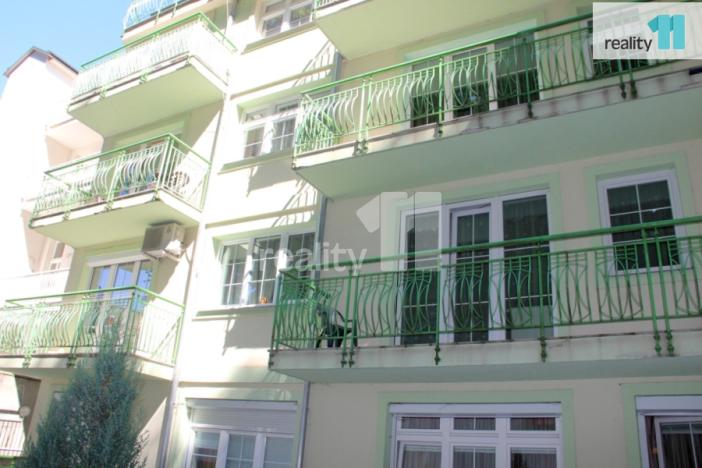 Prodej bytu 4+kk, Karlovy Vary, Zámecký vrch, 126 m2