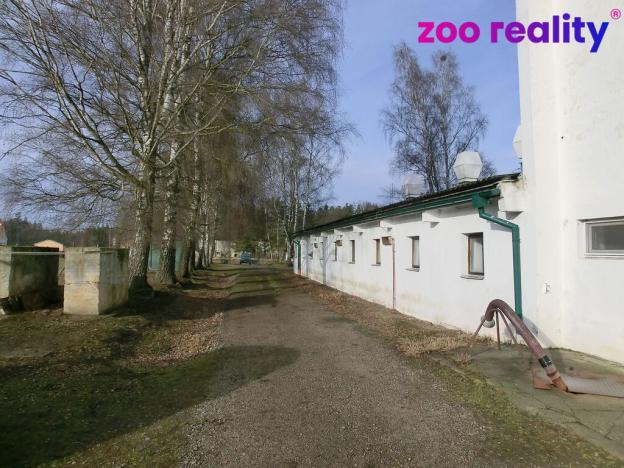Prodej zemědělského objektu, Majdalena, 2000 m2
