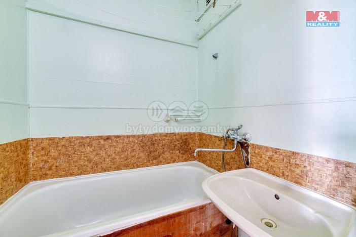 Prodej bytu 2+1, Toužim - Kosmová, 55 m2