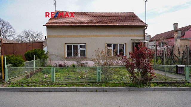 Prodej rodinného domu, Hrušovany nad Jevišovkou, Příční, 130 m2