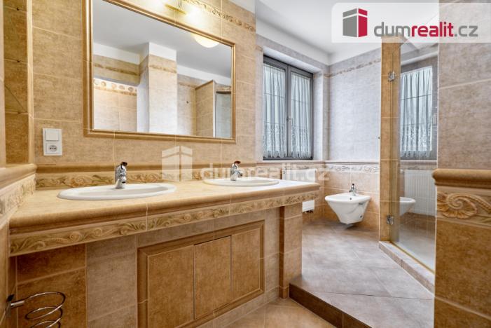 Prodej rodinného domu, Karlovy Vary - Rybáře, Zlatá, 194 m2