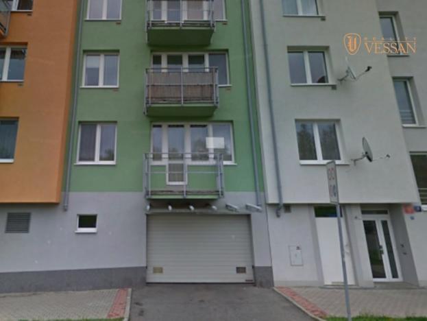 Prodej garážového stání, Praha - Kunratice, Za Valem, 12 m2