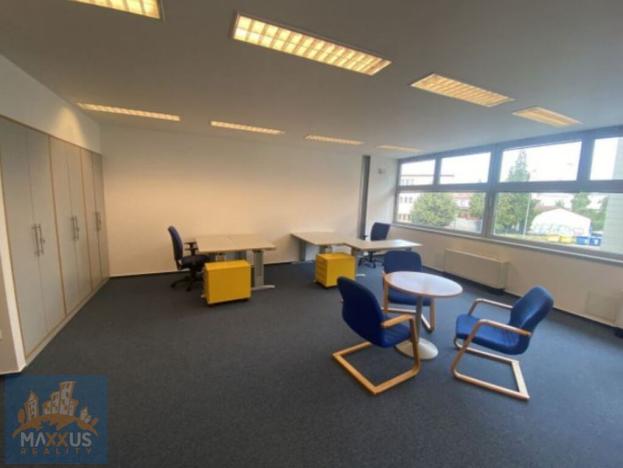 Pronájem kanceláře, Brno - Zábrdovice, Plynárenská, 54 m2