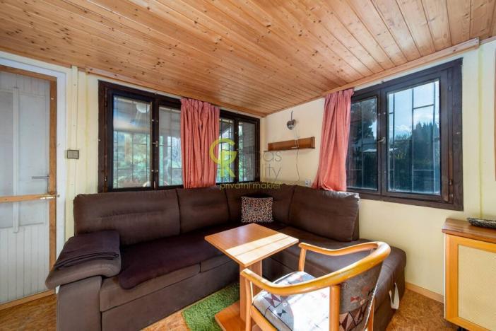 Pronájem rodinného domu, Klecany, Pod Černou skálou, 16 m2