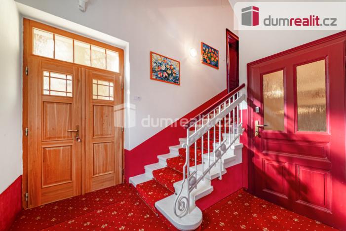 Prodej rodinného domu, Mariánské Lázně - Úšovice, Dobrovského, 290 m2