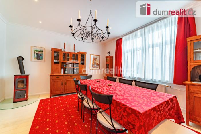 Prodej rodinného domu, Mariánské Lázně - Úšovice, Dobrovského, 290 m2