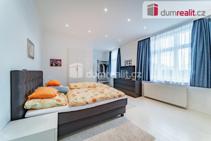 Prodej rodinného domu, Mariánské Lázně - Úšovice, Dobrovského, 290 m2