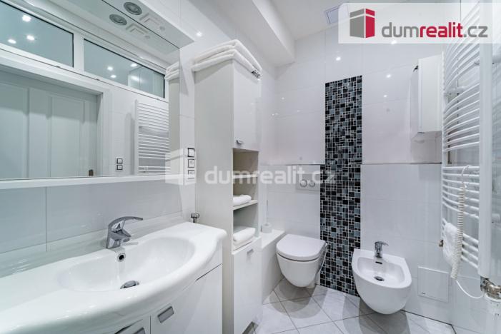 Prodej rodinného domu, Mariánské Lázně - Úšovice, Dobrovského, 290 m2