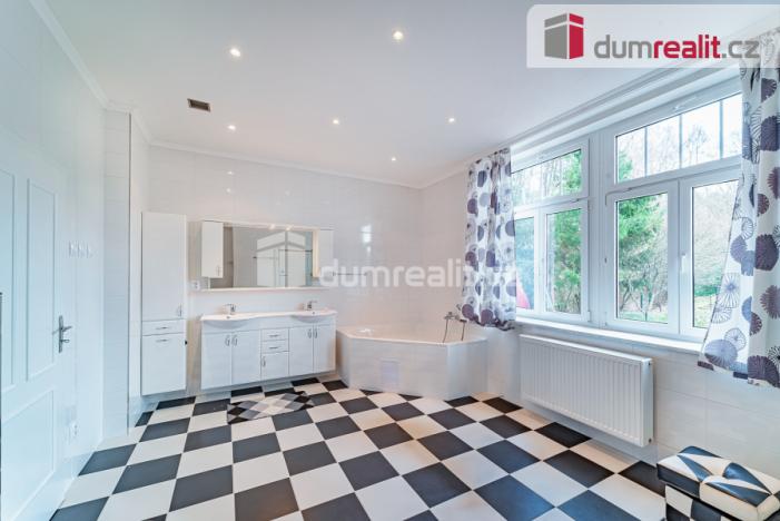 Prodej rodinného domu, Mariánské Lázně - Úšovice, Dobrovského, 290 m2