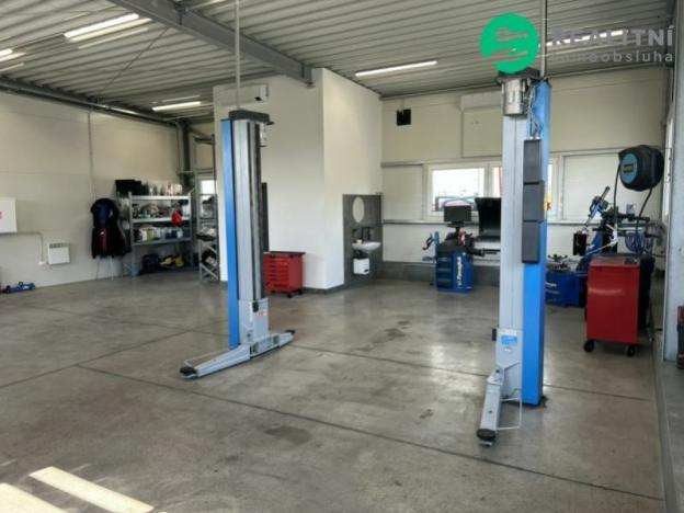 Prodej obchodního prostoru, Ostrovačice, Osvobození, 242 m2