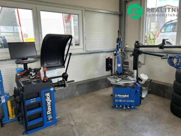 Prodej obchodního prostoru, Ostrovačice, Osvobození, 242 m2