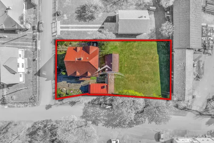 Prodej rodinného domu, Okrouhlice, 1002 m2