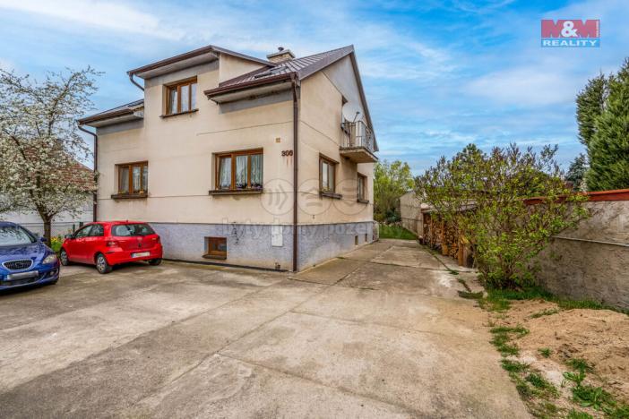 Prodej rodinného domu, Lenešice, B. Němcové, 180 m2