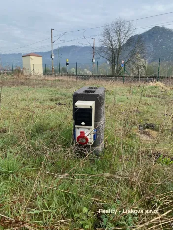 Pronájem pozemku pro komerční výstavbu, Velké Březno, 3600 m2