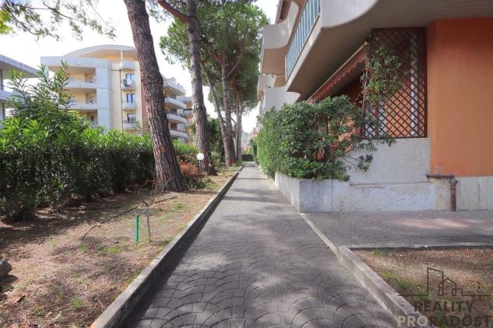 Prodej bytu 2+kk, Via Lazio, 42, 65015 Montesilvano PE, Itálie, 60 m2