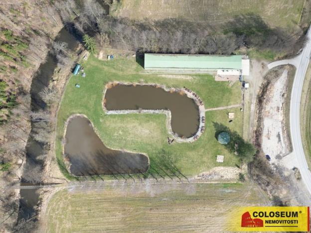 Prodej skladu, Nedvědice, 1382 m2